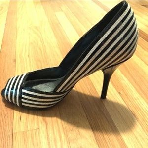 Peep Toe Metallic Stripe White House Black Market